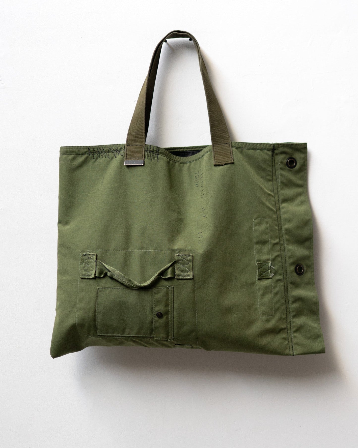 The Field XL Bag